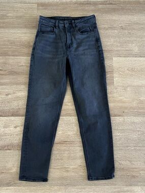 American Eagle AE Stretch Mom Jeans Black Denim High Waisted Size 6